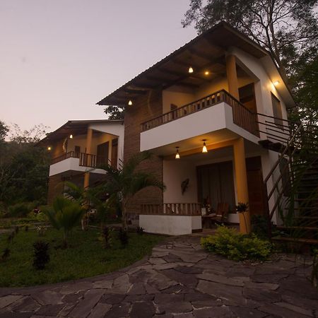 Villa Lu Amazon Ecolodge Тарапото Екстериор снимка