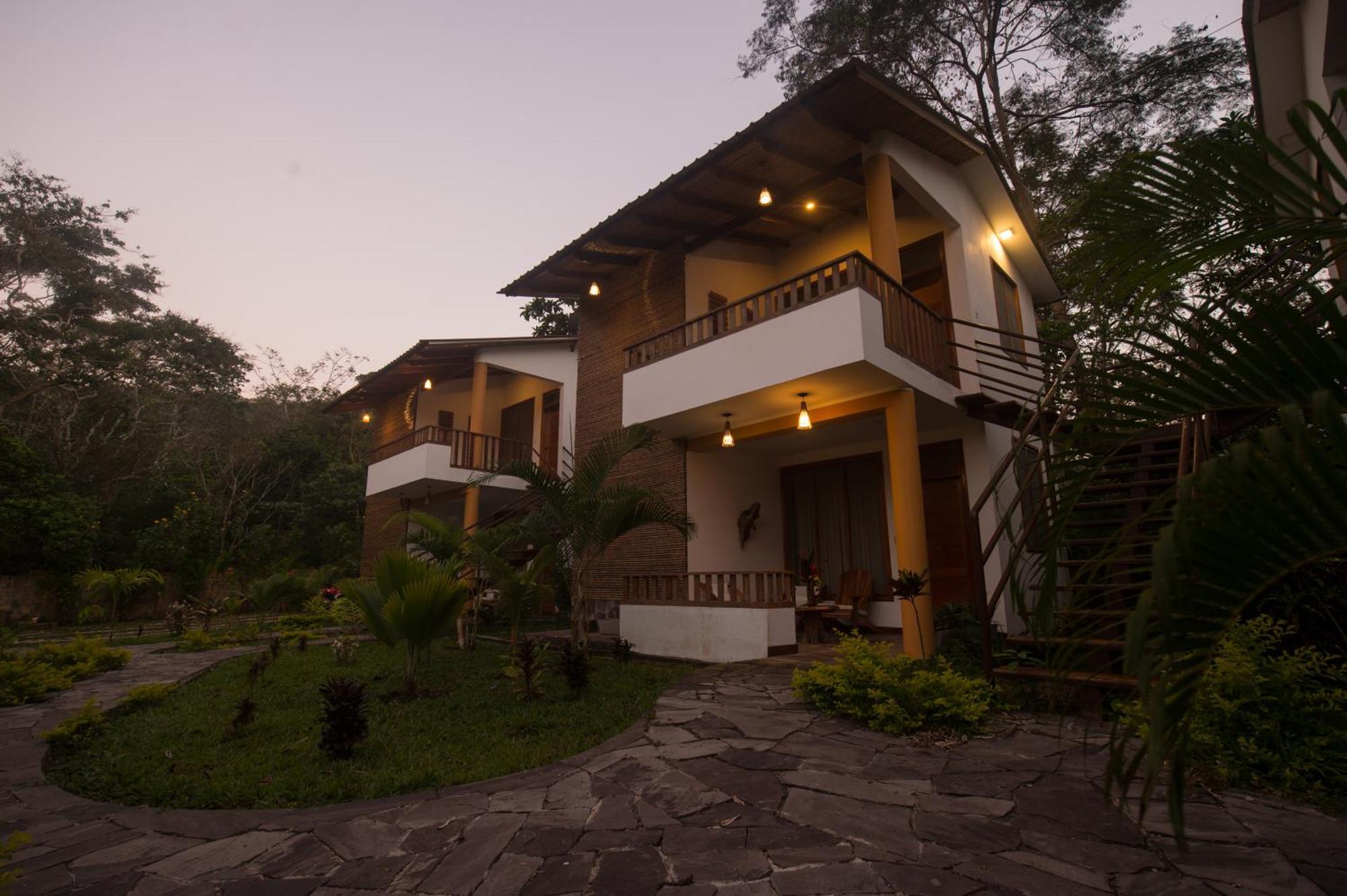 Villa Lu Amazon Ecolodge Тарапото Екстериор снимка